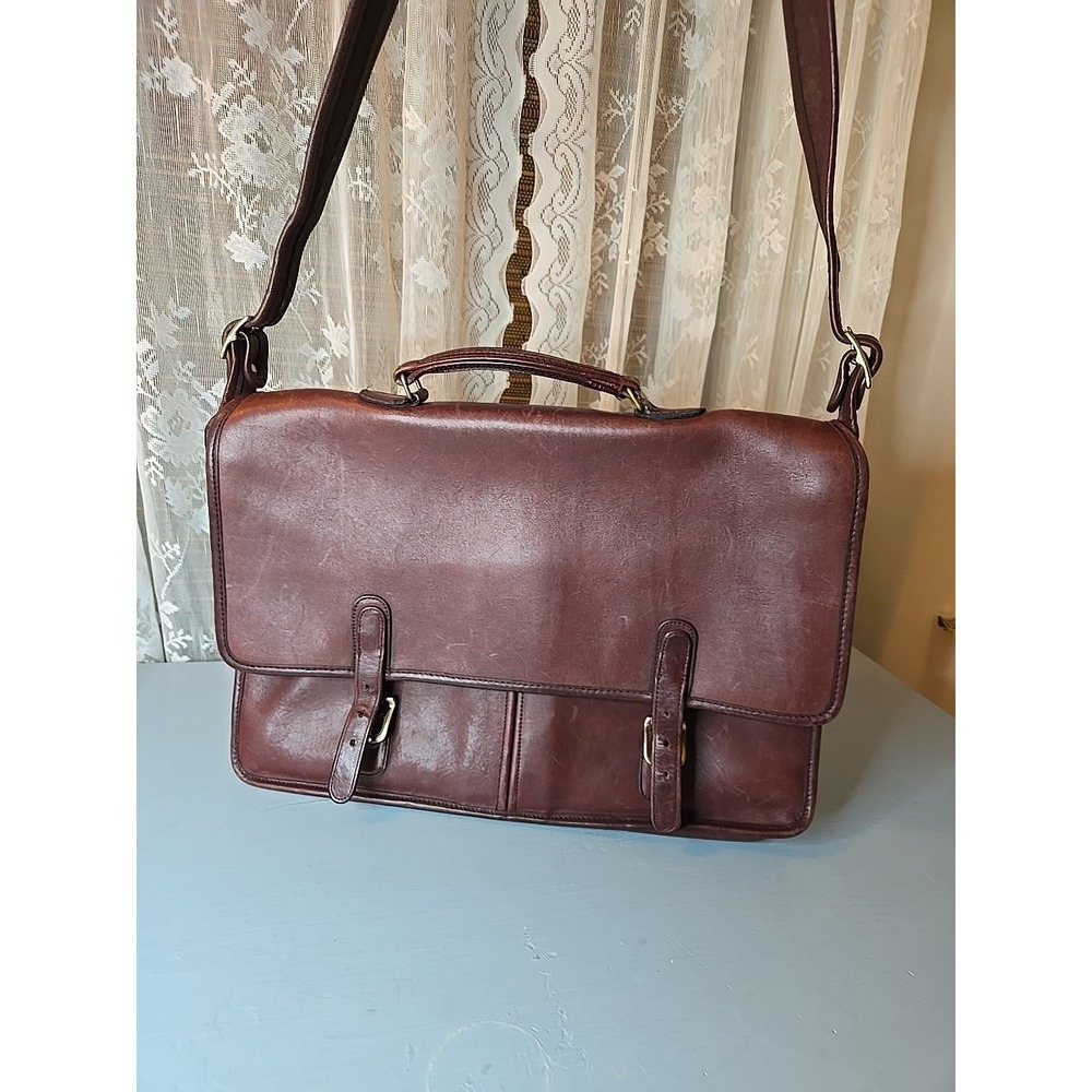 Vintage Coach brown burgundy, leather double buckle briefcase, USA 90s (S6)